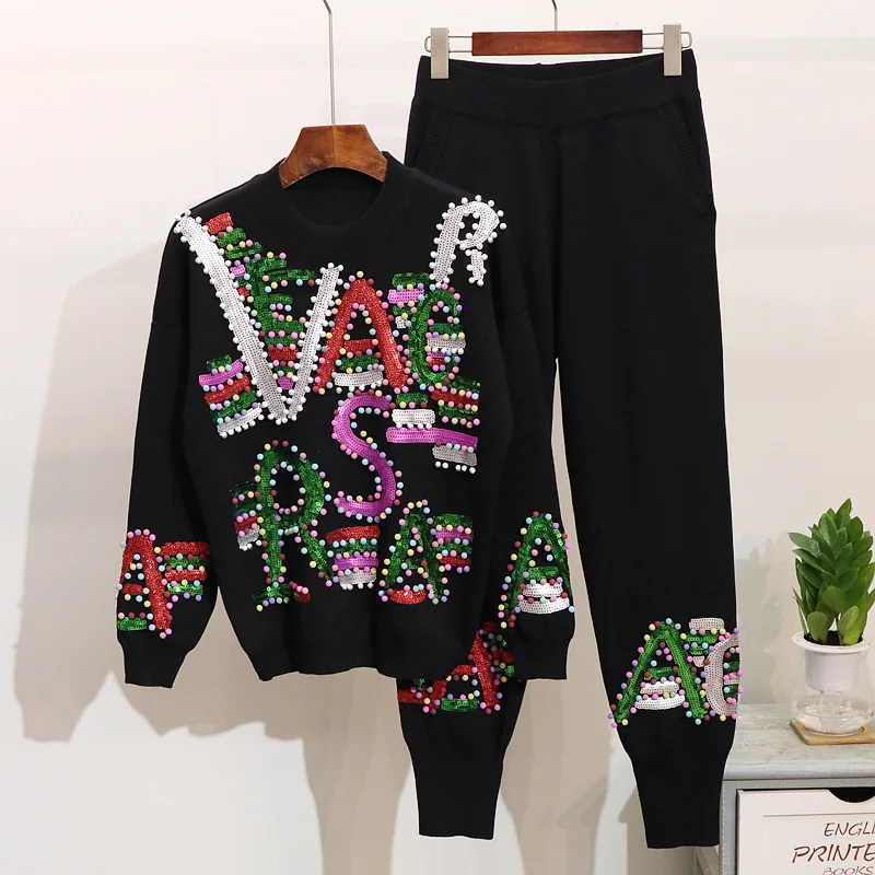 

2018 New Fashion Autumn Winter Women's Sequins Letters Long-sleeved Sweater + Casual Trousers Two Piece Female Pants Suit