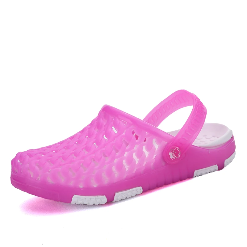 

Women Summer Shoes Sandals 2017 New Breathable Women Slippers Lighted Casual Shoes Outdoor Slip on Shoes Beach Flip Flops