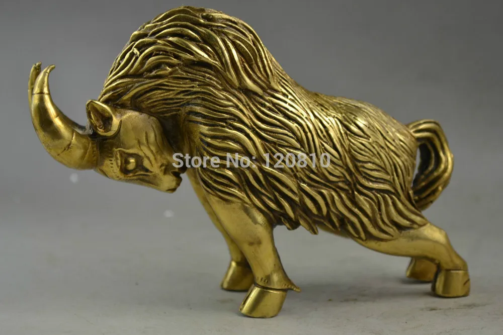 

Old Handwork Copper Carving The Battle Of Refreshed Yaks Showily & Noble Statue