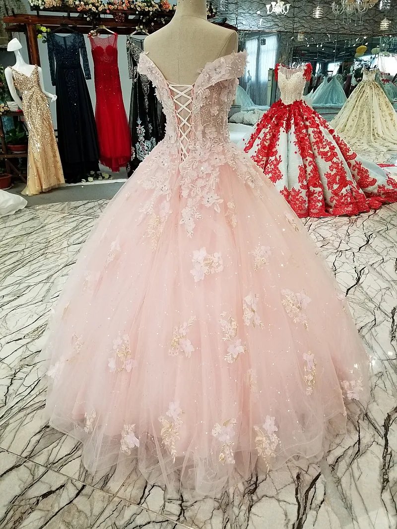 Розовые платья Quinceanera Цветы Кружева Аппликации бальное платье с блестками с открытыми плечами с короткими рукавами день рождения платья принцессы