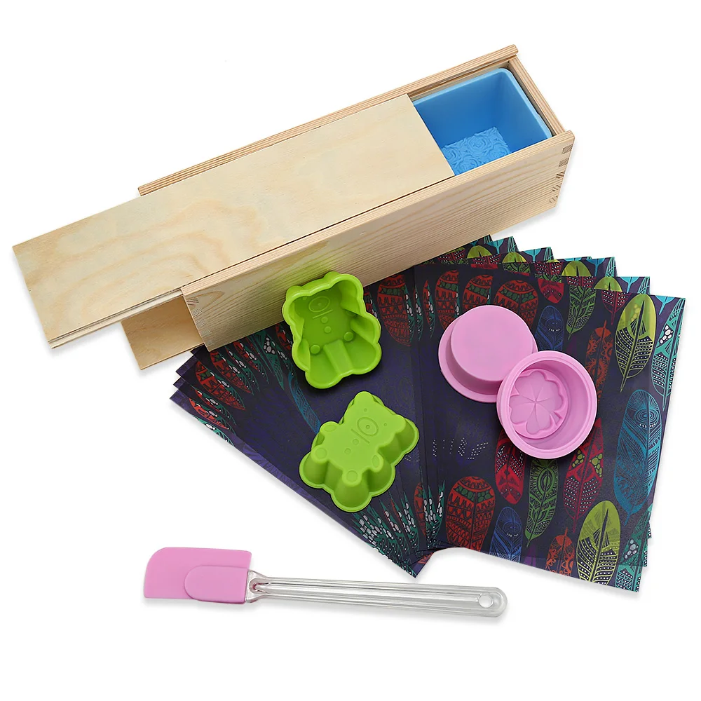 

Double Side Wood Soap Mold Set Including Rose And Bear Mould Silicone Spatula And 20pcs Colorful Oil Papers Non-Stick DIY Molds