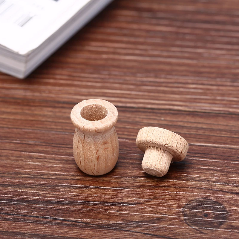 

Wood Car Diffuser/Essential Oil Diffuser/Beech Aroma Bottle/Personal Necklace Pendants Perfume Bottle/Stylish Appearance