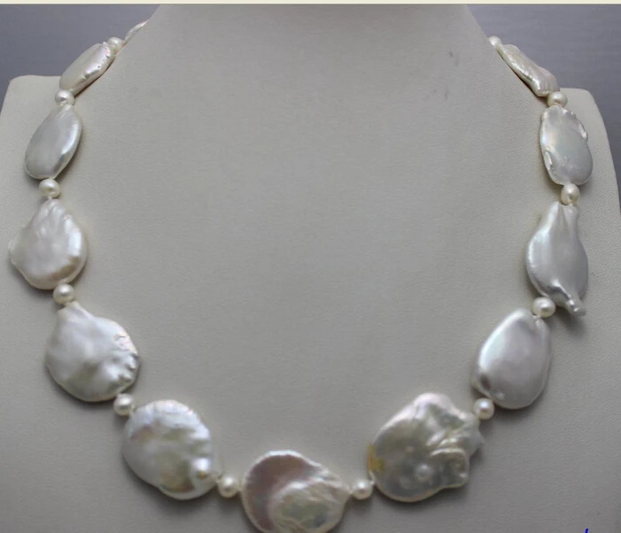 

FREE SHIPPINGwhite Coin-shaped fresh water pearl necklace 19INCH