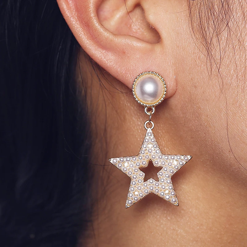 

Simple seal full of pearls hollow round earrings gold large small pearl small circle earrings female wedding party earringsVE862