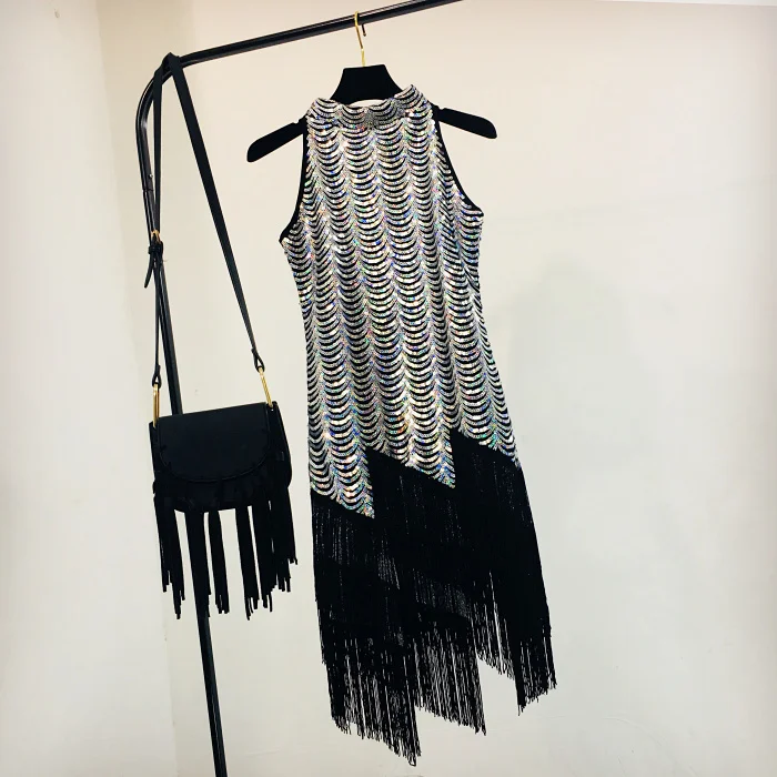 

2019 New Ladies Heavy Sequins Sparkling Fringed Spikes Stitching Hanging Neck Vest Dress Women Retro Irregular Party Dress