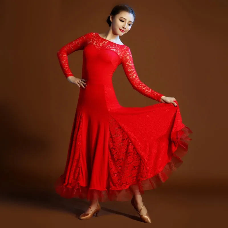 Compra la danza española online al por mayor de China