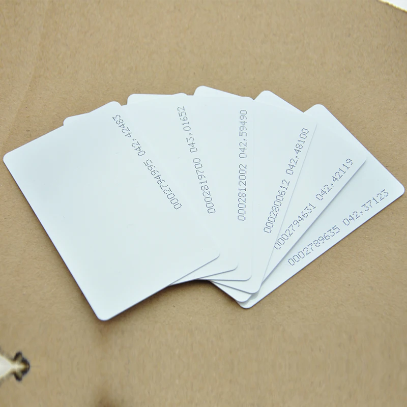 50 шт./лот) Водонепроницаемый RFID пластик 125 кГц T5577 чип Пустая карточка из ПВХ