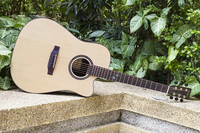 Guitarra Top sólido acústico eléctrico de acero-String Balladry Folk Pop Flattop 41 pulgadas Guitarra Picea Asperata luz Cutaway Electro