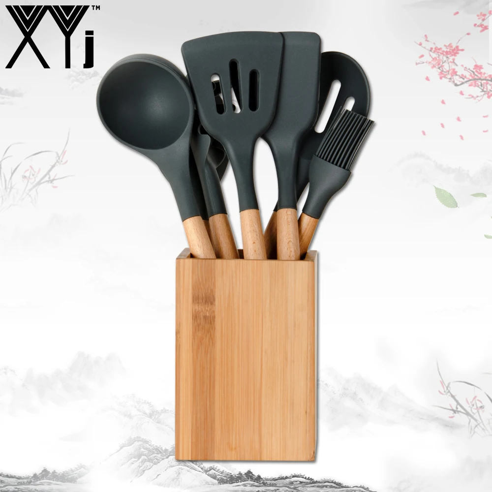 

XYj 8 Pcs/set Spatula Espatula Kitchen Utensils Spoon Wood Handle Silicone Kitchen Accessories Spatel Espatulas Pasta Cook Tools