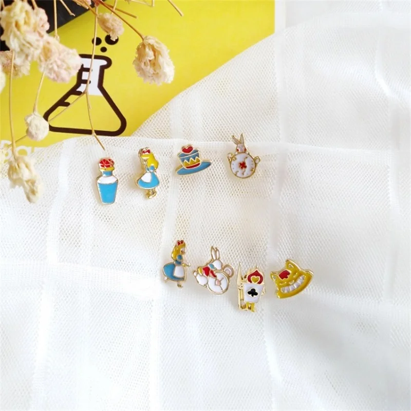 2018 New Japan and South Korea Cartoon Anime Fairy Tale Alice Set Stud Earrings Character Bunny Ear Clips sexy | Украшения и