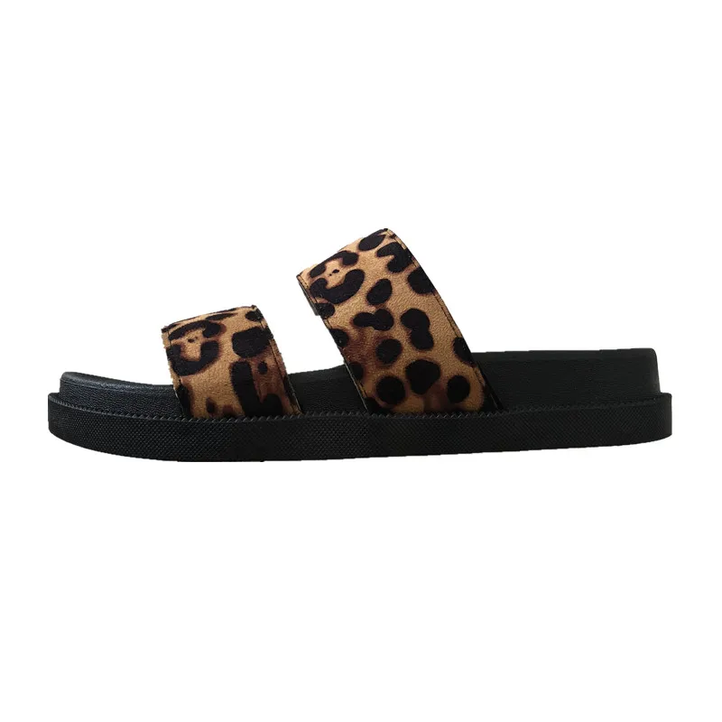 

Korean version of the casual non-slip Harajuku retro platform slippers women's double leopard print beach shoes