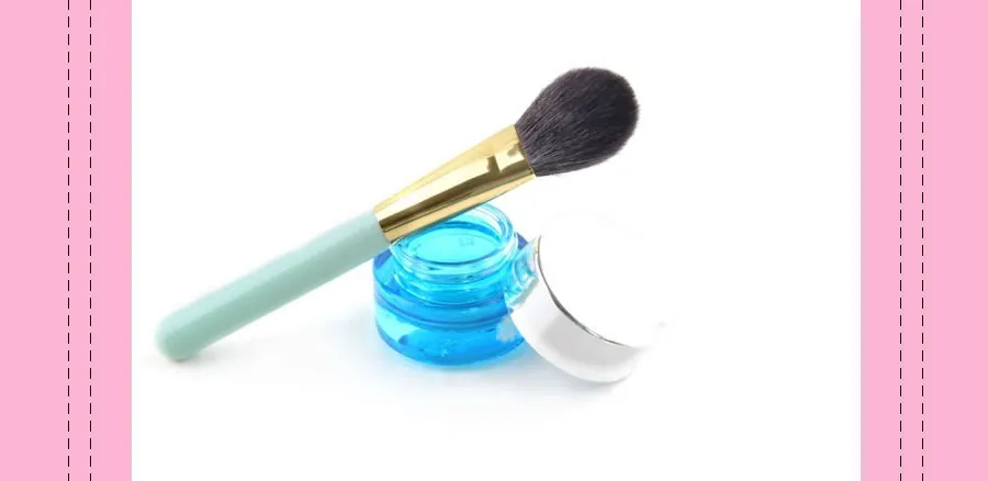 makeup brush 3