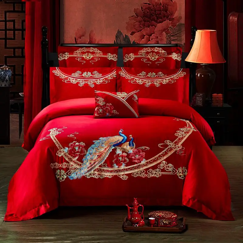 4Pcs Red wedding embroidery luxury Bedding set King Queen Size Royal