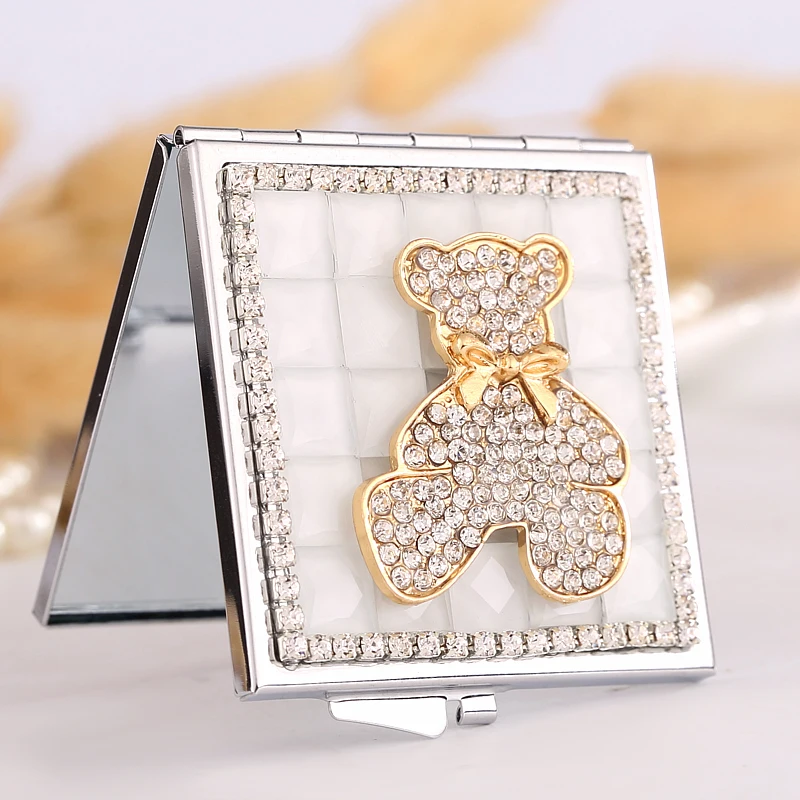 Миниатюрное косметическое компактное карманное зеркало для макияжа, подарки подружки невесты, сувениры для подружки невесты, блестящие стразы с милым медведем