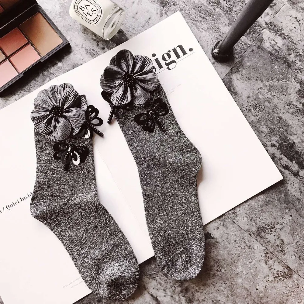 Günstig 2017 pailletten libelle perlen floral socken frauen herbst und winter großhandel preis