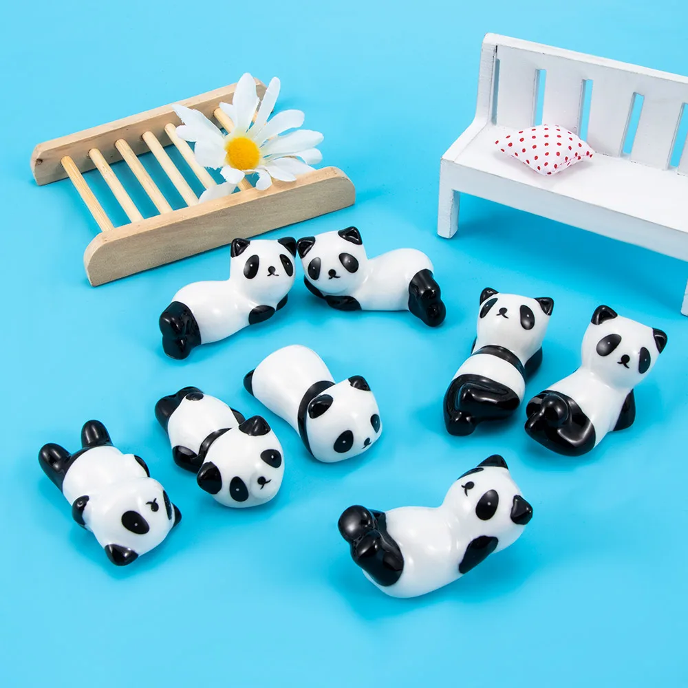 

Cute Ceramic Chopsticks Stand Panda Chopsticks Holder Porcelain Spoon Fork Holder Fashion Kitchen Tableware 1pcs