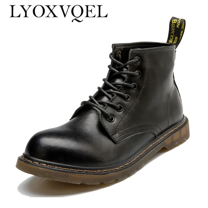 Мужские ботинки в байкерском стиле; винтажные военные ботинки; новые ботинки из яловичного спилка; водонепроницаемые военные ботинки с пряжкой; Мужская обувь размера плюс 47; M208 - Цвет: Черный