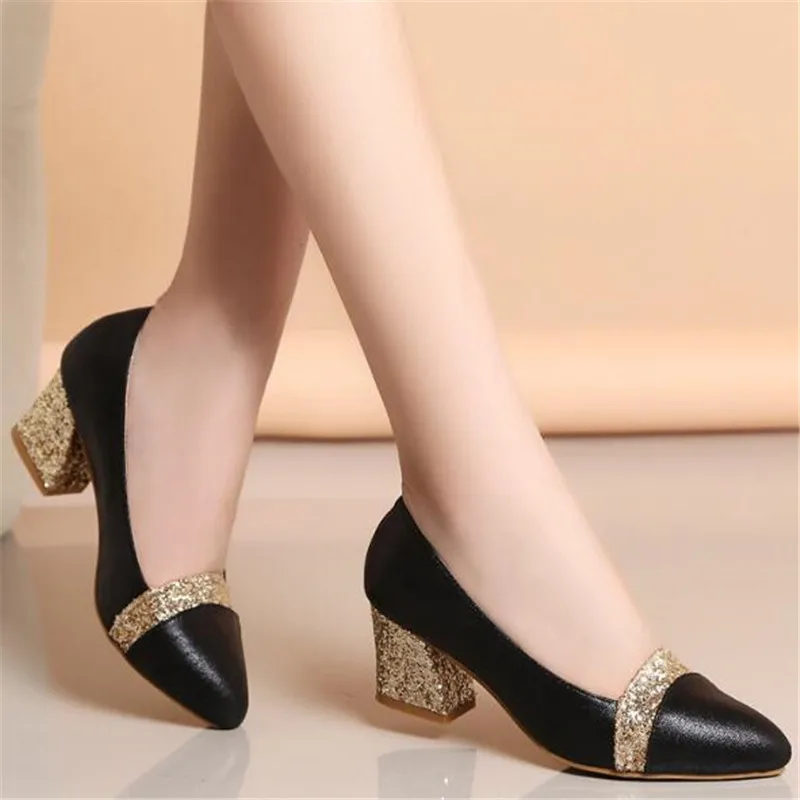 Soft leather with women's shoes autumn new shallow mouth ladies pointed thick with single shoes female high heels mother Soft leather with women's shoes autumn new shallow mouth ladies pointed thick with single shoes female high heels mother