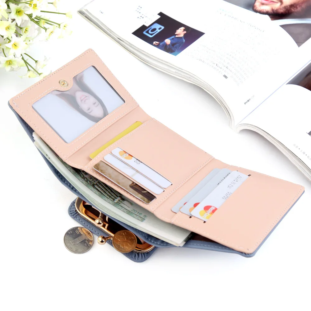 Wallet Women 2018 Lady Short Women Wallets Crown Decorated Mini Money Purses Small Fold PU Leather Female Coin Purse Card Holder Wallet Women 2018 Lady Short Women Wallets Crown Decorated Mini Money Purses Small Fold PU Leather Female Coin Purse Card Holder