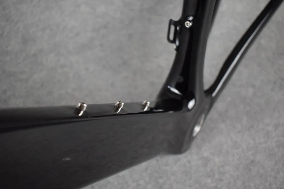 Flash Deal 2018 CARROWTER A1 carbon road bike frame aero road full carbon fiber bicycle frameset Internal Cable Routing UD glossy BB68 17 Flash Deal 2018 CARROWTER A1 carbon road bike frame aero road full carbon fiber bicycle frameset Internal Cable Routing UD glossy BB68 17