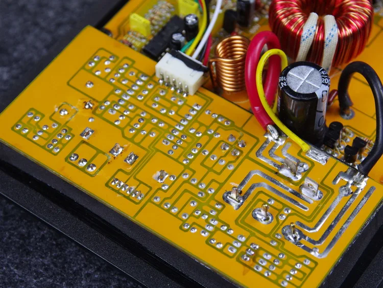 

150W output Car subwoofer amplifier board / double panel design