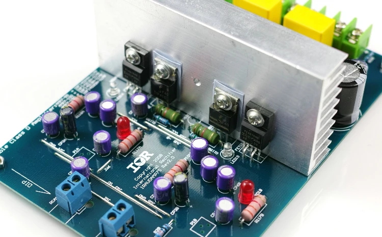 L15DX2 IRS2092 IRFI4019H MOSFET класс D цифровой усилитель мощности готовая плата