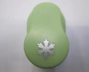 

free shipping lovely 8mm snowflower shape craft punch paper punch hole punches diy toy,Scrapbook Handmade puncher