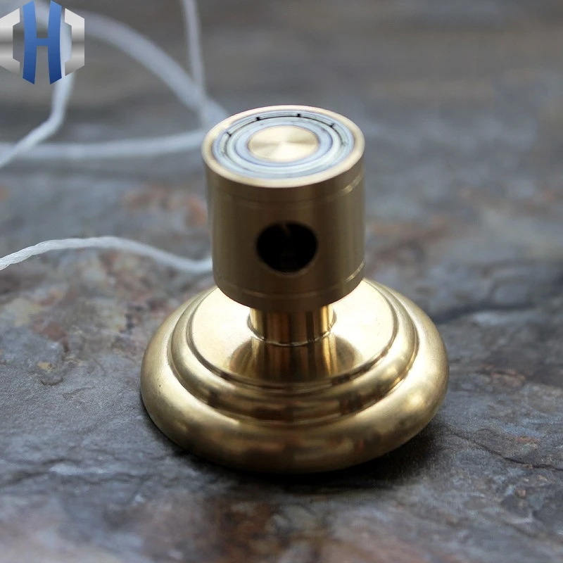 

Manual Lathe System Pull Wire Bearing Gyro EDC Play Gyro Toy