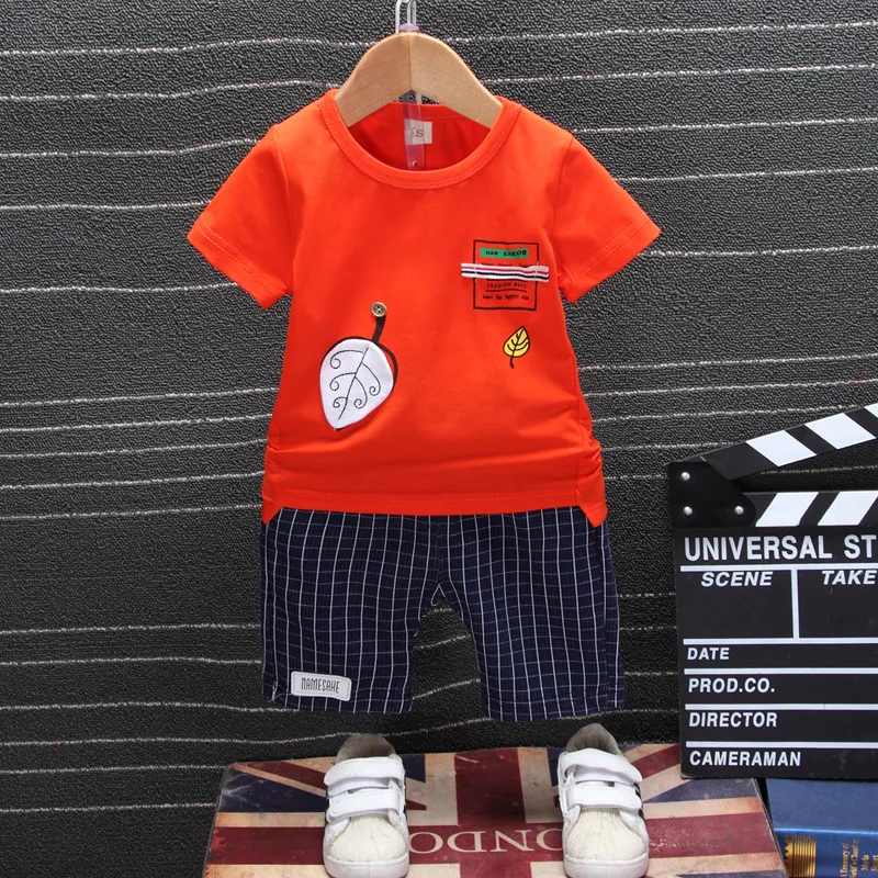 

2019 New Summer Casual Children's Short Sleeve Suit Baby Leaves Round Collar T-shirt + Shorts 2 Pieces Children's Suit