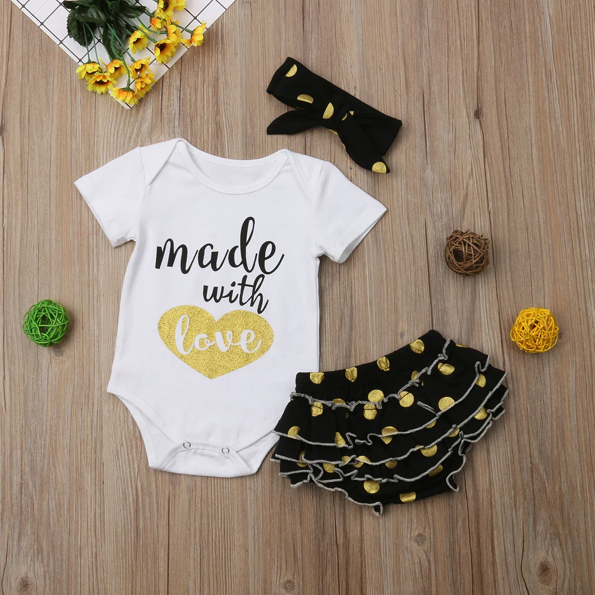 

Infant Baby Girls Newborn Clothes made with love Cotton Bodysuit Jumpsuit Ruffle Shorts Headband Summer Outfits 3pcs Clothes Set