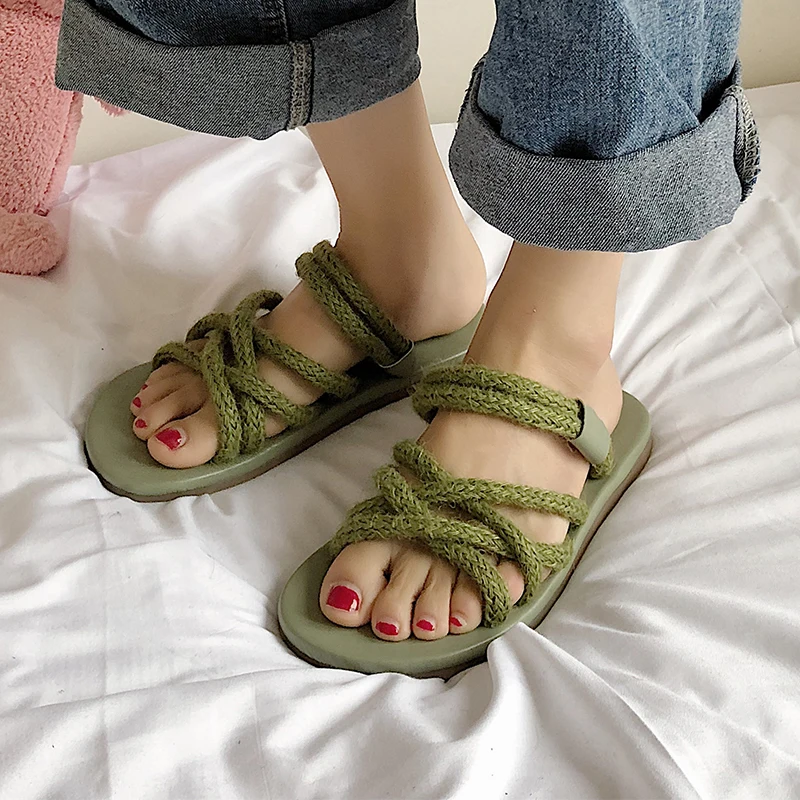 Новинка 2019 года модные летние женские шлепанцы обувь с перекрестной шнуровкой на