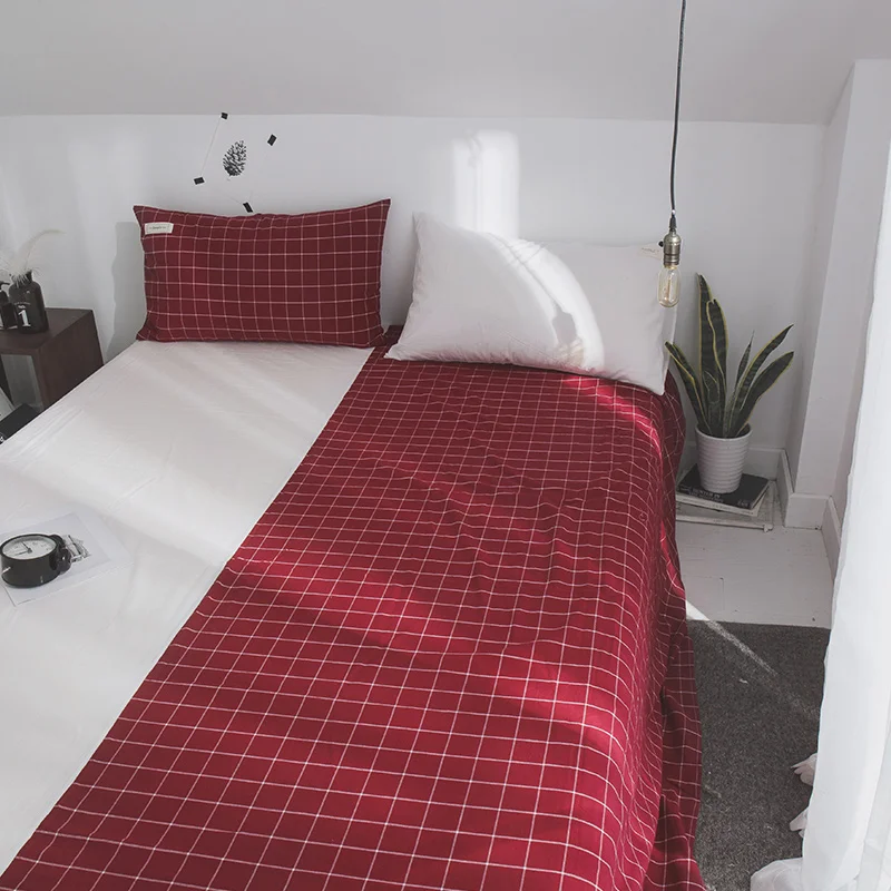 

Stylish Red Plaid Pattern Bedding Sheet 3Pcs King Size Bed Sheet Set For Queen Bed Letter Printed Flat Sheet With Pillowcase