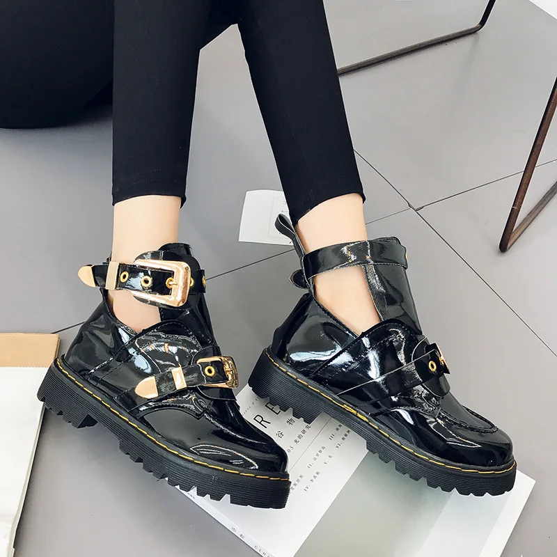 

Spring and autumn new patent leather metal buckle Martin boots side air breathable women's single boots street shoes.
