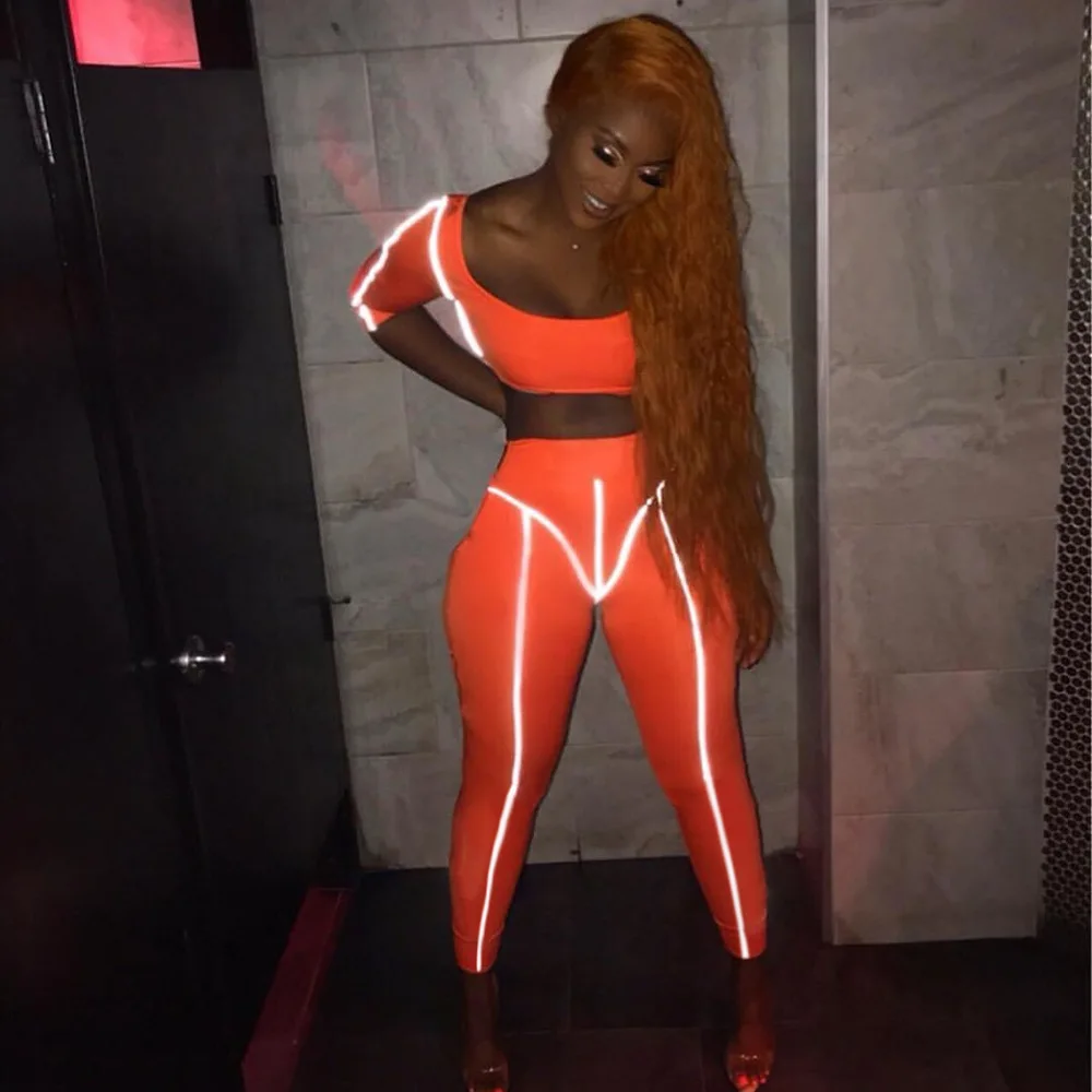 10365047397_1966242478