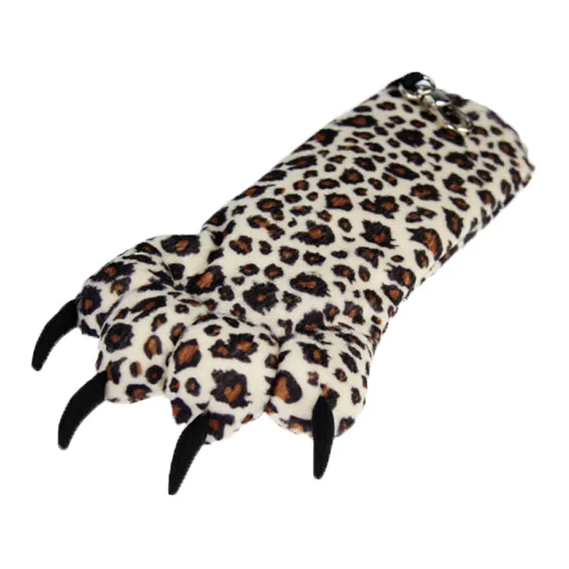 paw_Leopard_02