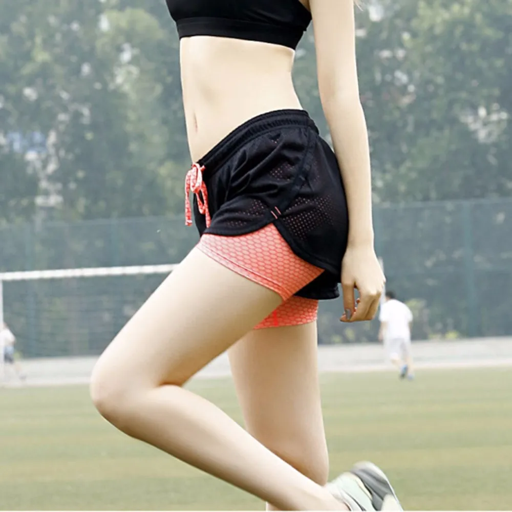 

2019 Women Sports Trunks Breathable Running Shorts Double Layer Sports Jogging Fitness Yoga Pants Elastic Running Tights