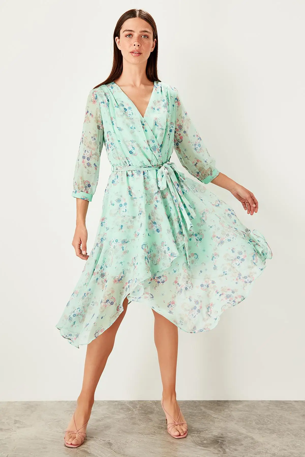 Trendyol Мятное платье со шнуровкой TWOSS19XO0114|Платья| |