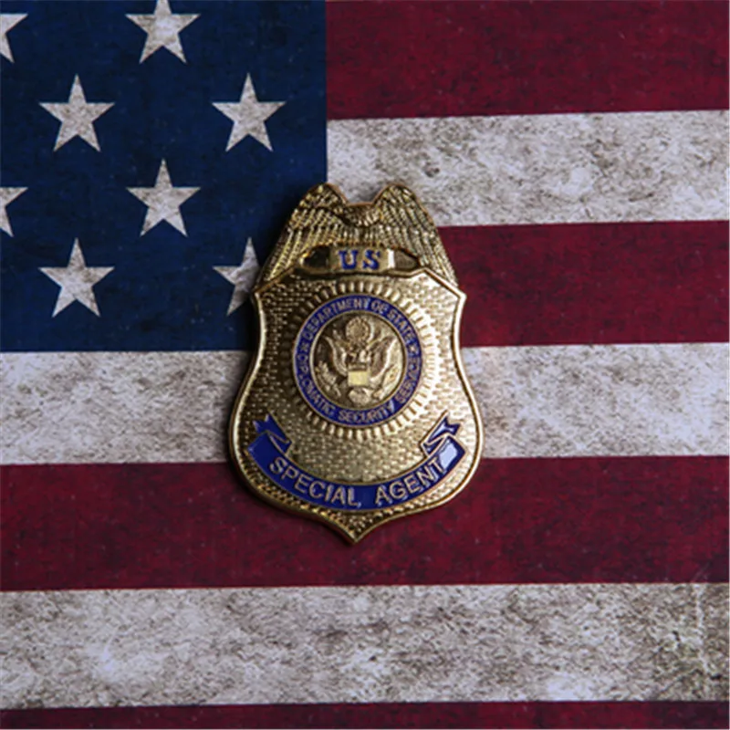 

Fast & Furious 5 Police Special Agent Officer Badges Card ID Cards Holder with Chain 1:1 Gift Fast Five Cosplay Collection Props