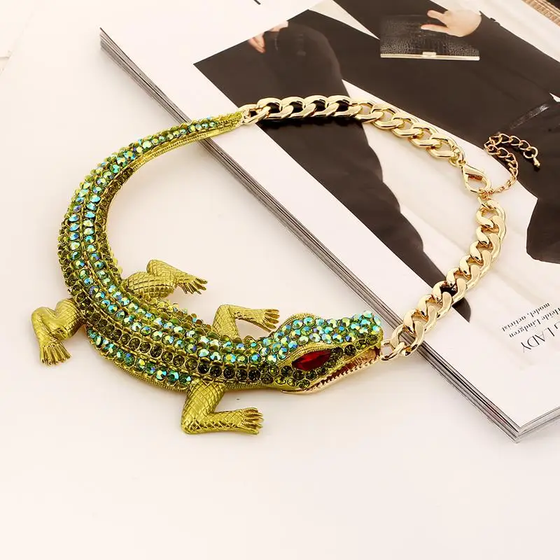 Модное массивное ожерелье с кристаллами крокодила для женщин, золотой чокер с массивной цепью, колье для женщин 0411