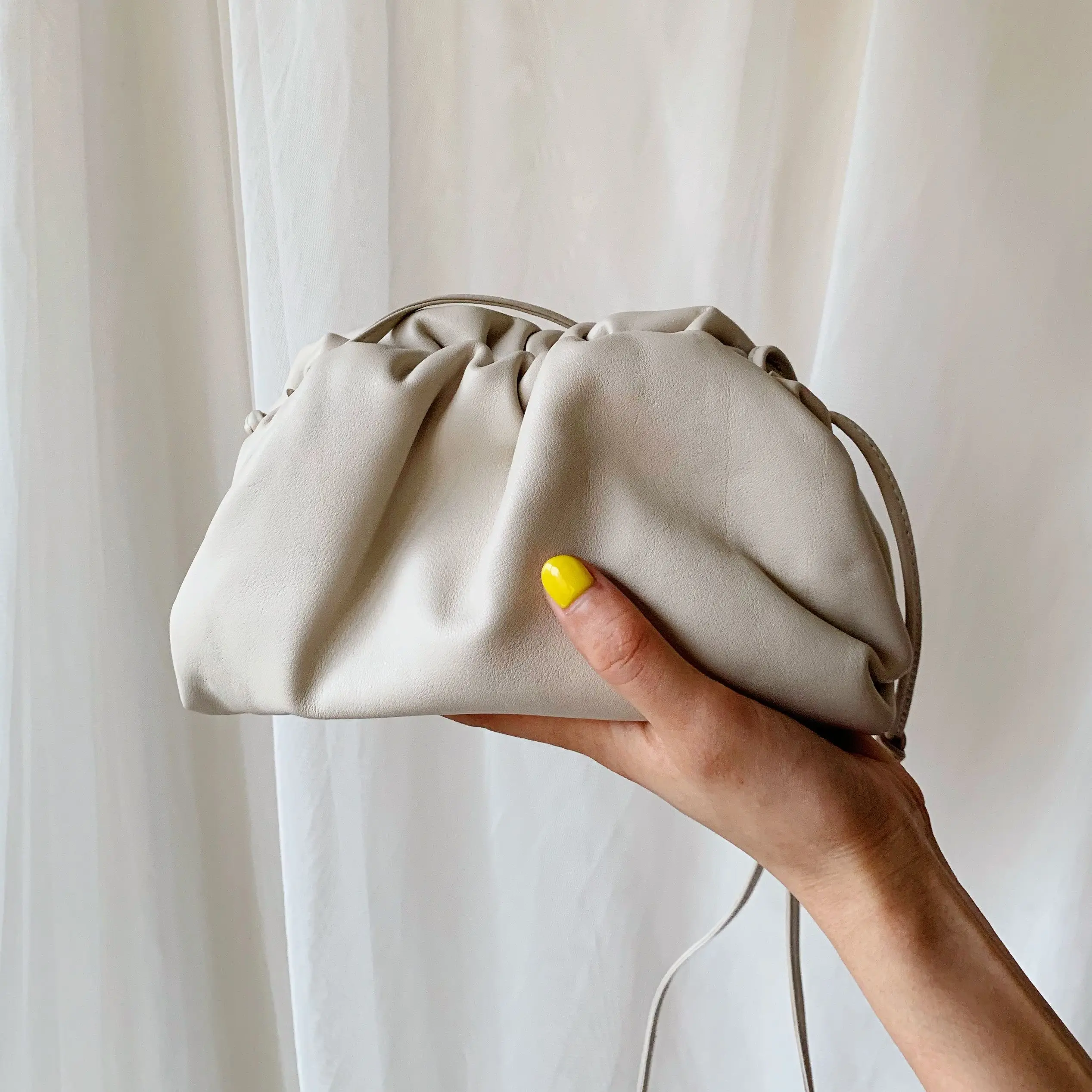  2019 New Ladies Dumplings Package Simple Solid Color Fashion Trend Wild Personality Shoulder Bag Me - 33034545910