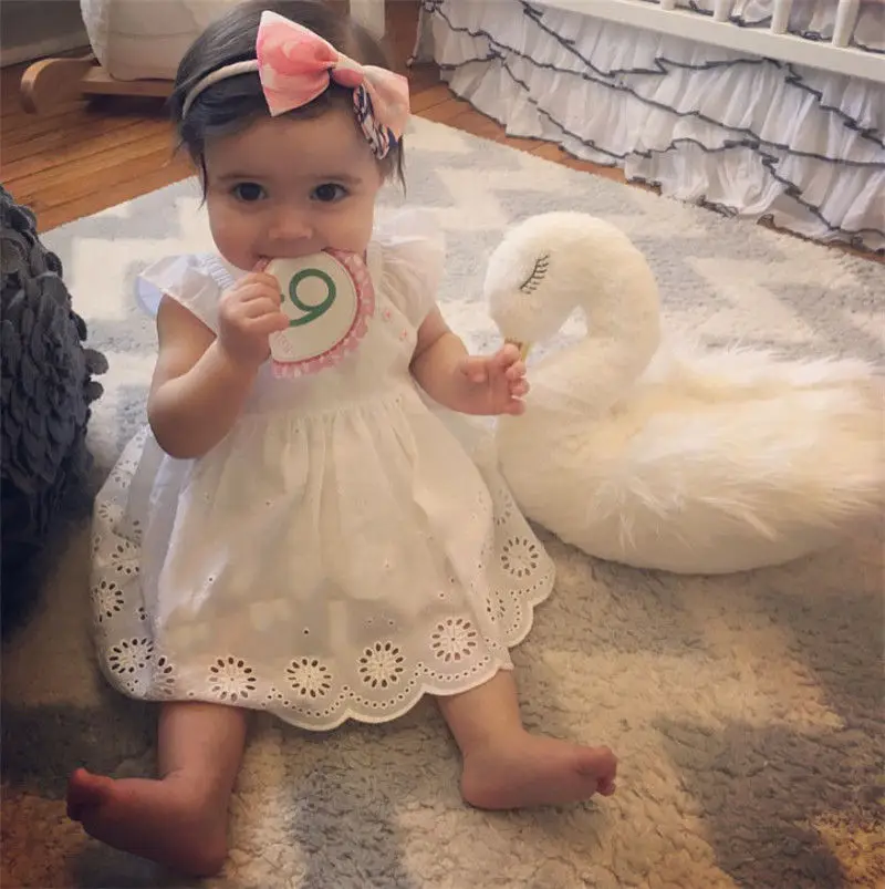 0-24M Cute Newborn Baby Girls Dress+ shorts Hollow Flower Party Pageant Dress Infant Girls clothes 0-24M Cute Newborn Baby Girls Dress+ shorts Hollow Flower Party Pageant Dress Infant Girls clothes