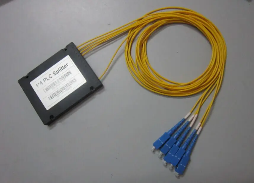 1X4 Fiber Optical PLC Splitter SC FC ST LC PC APC UPC Connector Plastic Box EPON BPON GPON 
