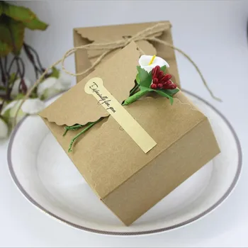 

50pcs New Kraft Paper Wedding Favors Candy Boxes Party Chocolate Gift Boxes With Flowers & Writings Tags