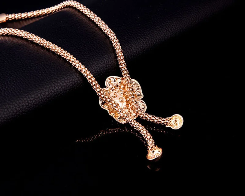 2358431629_1854979004