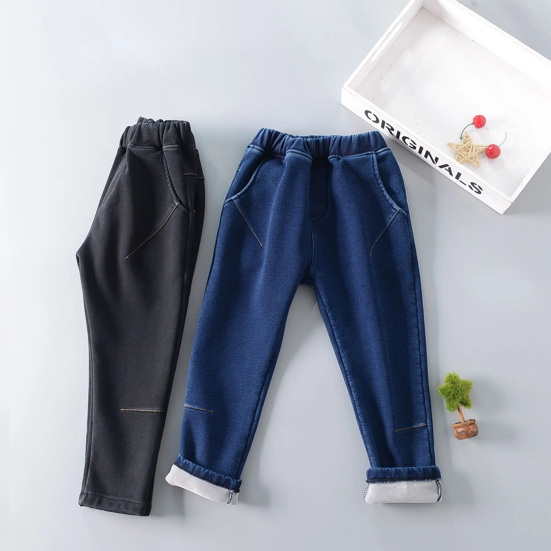

Children's Clothing 2017 Korean Winter Jeans Trousers Boys Girls Baby Cowboy Casual Clothes Plus Velvet Denim Thicking Pants