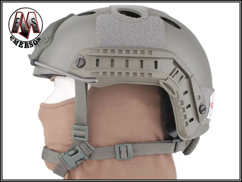 Роскошный выпуск EMERSON Быстрый шлем типа PJ Регулируемый защитный шлем Pararescue Jump Helmet