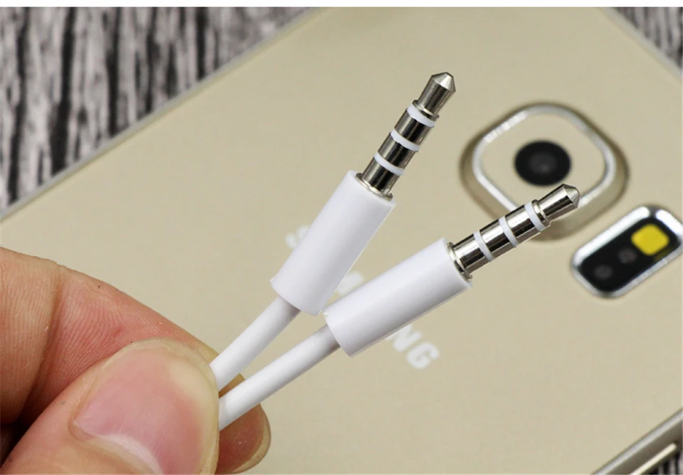 Black or White Audio Jack Cable