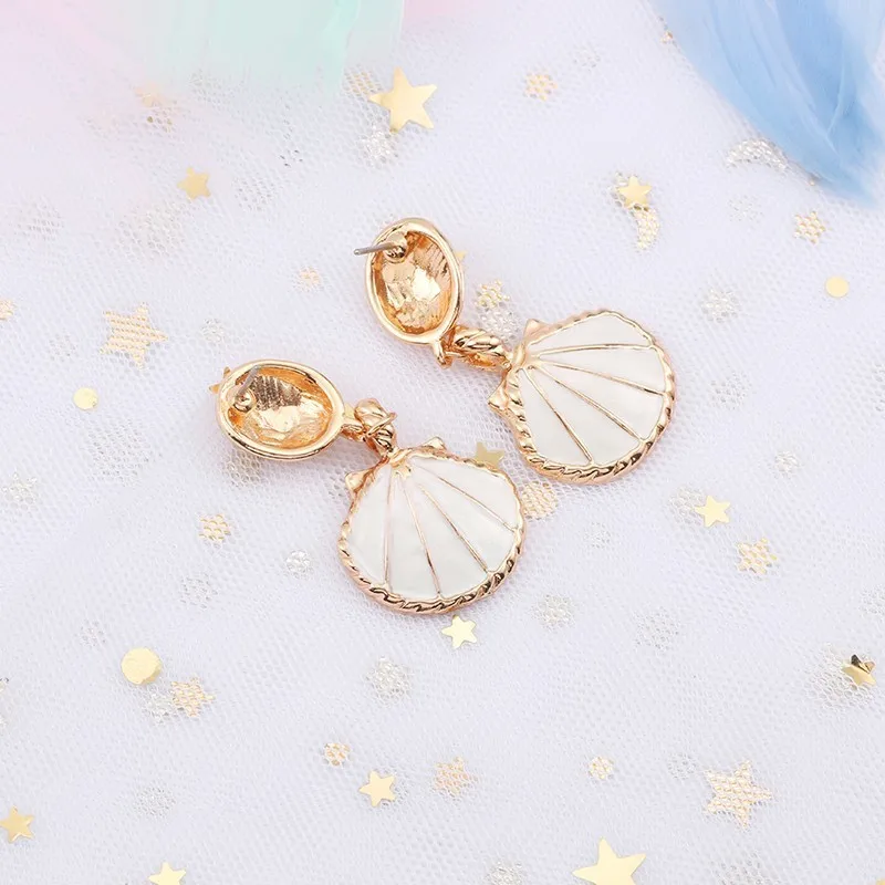 Trendy-Gold-Enamel-Sea-Shell-Stud-Earrings-Bohemian-Beach-Tassel-Seashell-Earrings-For-Women-Beach (4)