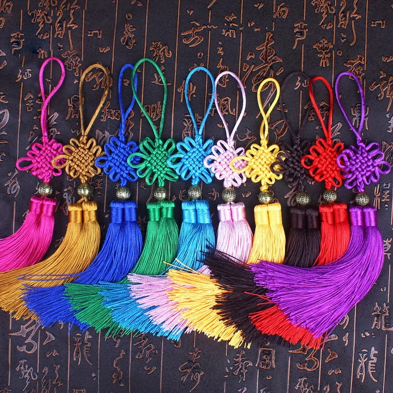China Car Accessories Car Ornaments Chinese Knotting Copper Beads Double Tassel Hanging Car