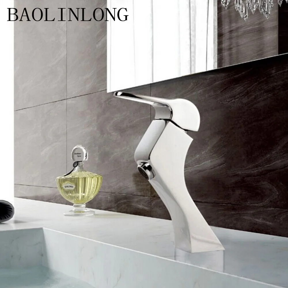 BAOLINLONG النحاس الطابق جبل صنابير حمام حوض الغرور أحواض من الزجاج خلاط صنبور الحنفية